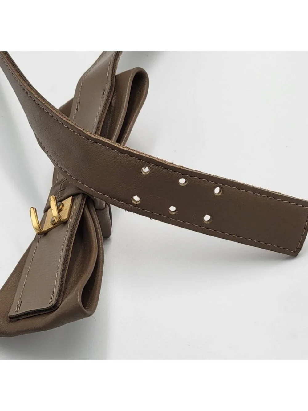 Vtg 50s 60s 70s Brown Genuine Leather Belt with Bow by Accessories by Pearl